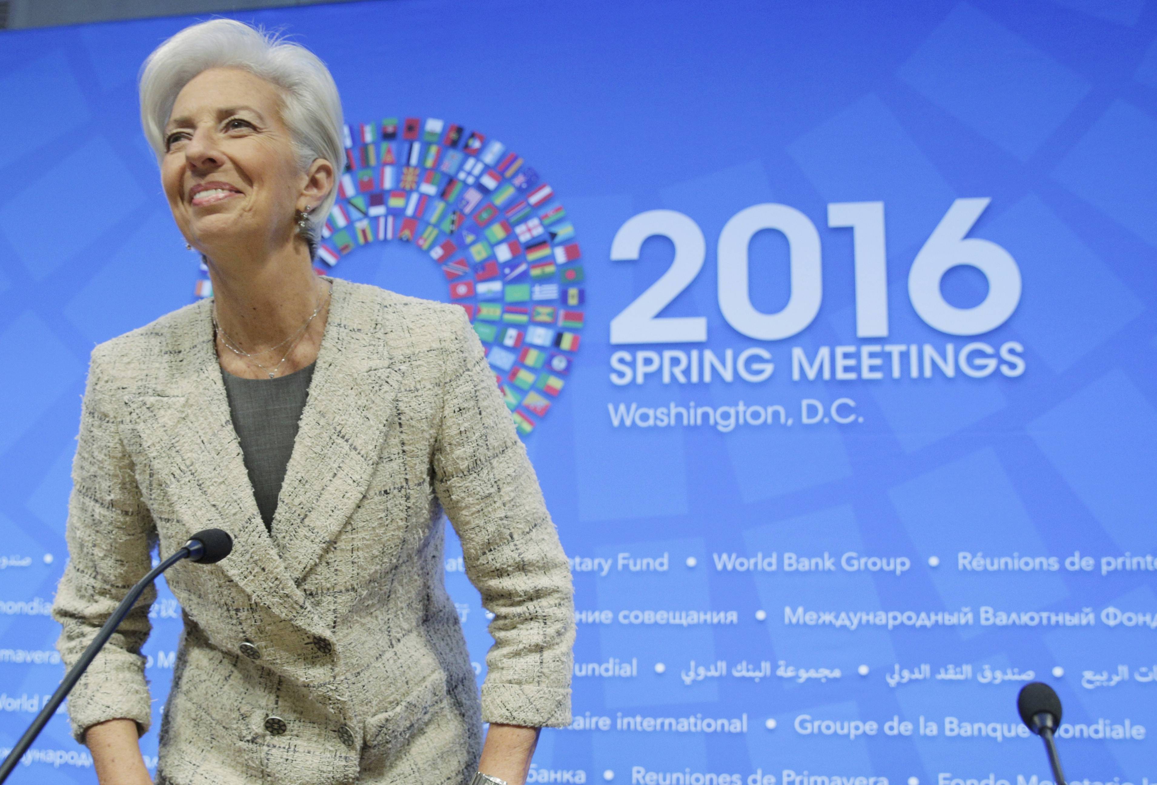 Λαγκάρντ: Το ΔΝΤ δεν φεύγει από το ελληνικό πρόγραμμα