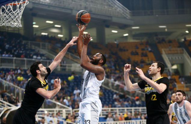 Προβάδισμα του ΠΑΟΚ με «break» επί της ΑΕΚ στο ΟΑΚΑ