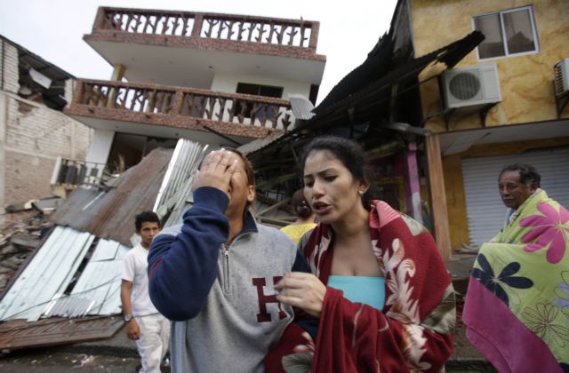 Στους 235 ο αριθμός των νεκρών από τον σεισμό στον Ισημερινό