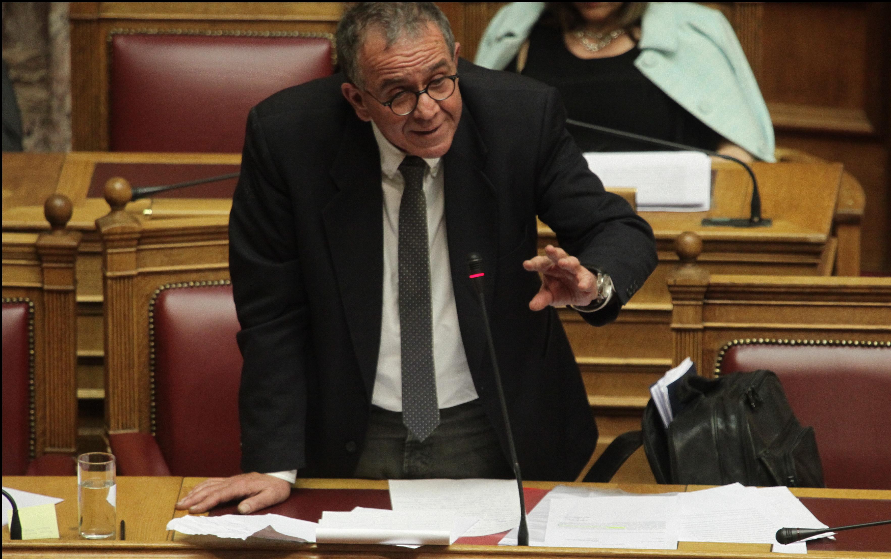 Μουζάλας: Σημαντικές οι ΜΚΟ, αλλά υπάρχει και σκάρτο υλικό