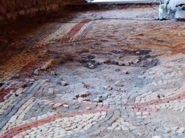 Ρωμαϊκή έπαυλη αποκάλυψαν εργασίες σε αχυρώνα