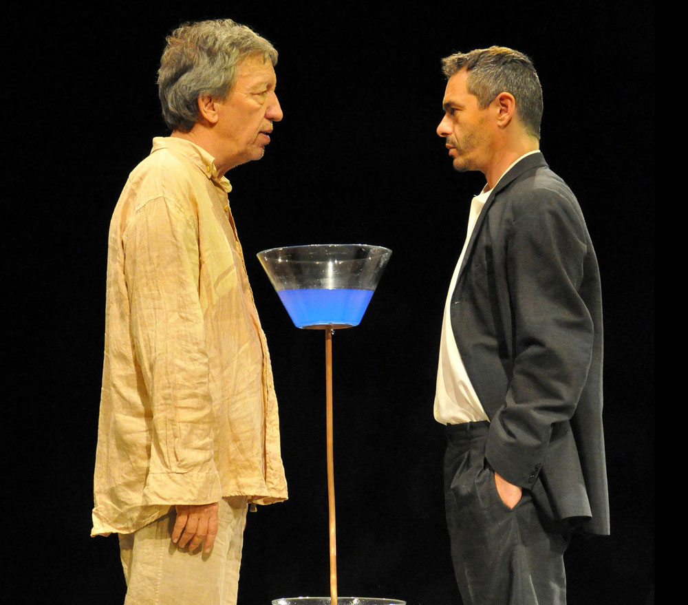 Θεατρική άνοιξη στο Δημοτικό Θέατρο Πειραιά