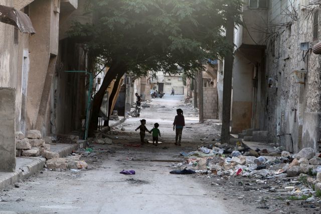 Βομβαρδίζει ο Άσαντ, στον «αέρα» η εκεχειρία και η Γενεύη