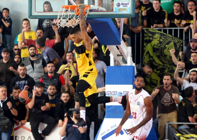 Με «αυτογκόλ» Μάρσαλ, ο Άρης πήρε πρόκριση στην Κηφισιά