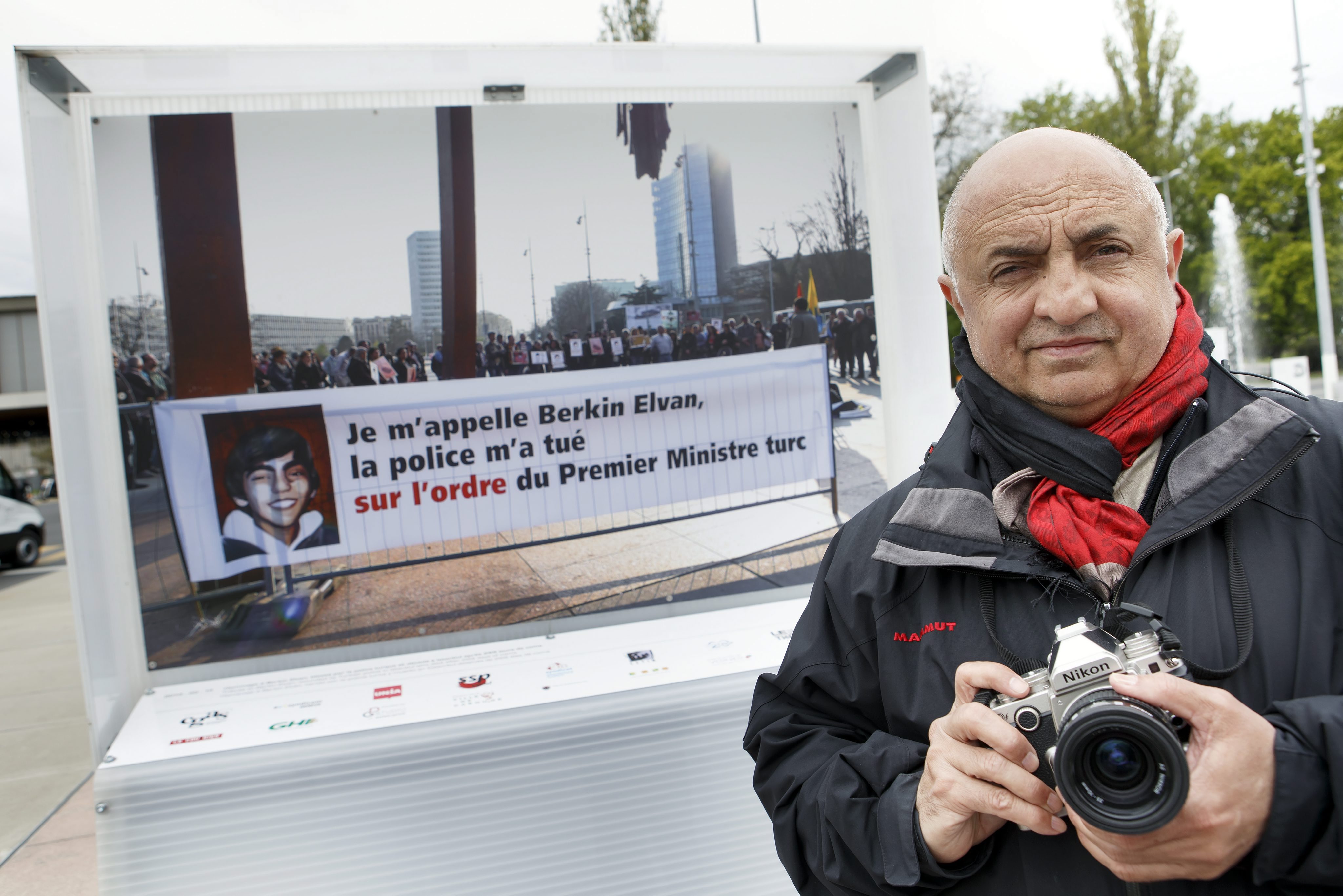 Η Γενεύη λέει «όχι» σε απόσυρση φωτογραφίας που εξόργισε την Τουρκία