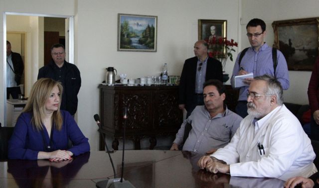 Γεννηματά: Γκρεμίζεται ό,τι είχε μείνει όρθιο στην Υγεία