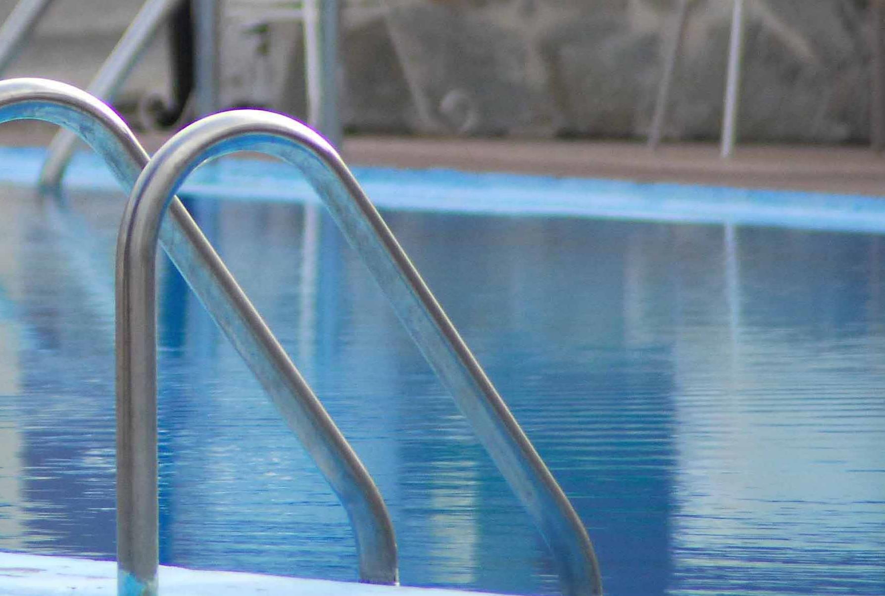 Σε λειτουργία η προορισμένη για θεραπευτική κολύμβηση πισίνα του 1ου Ειδικού Σχολείου Πειραιά