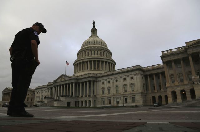 Δεν ήθελε να αποπληρώσει το δάνειο και είπε ότι είναι… Γερουσιαστής
