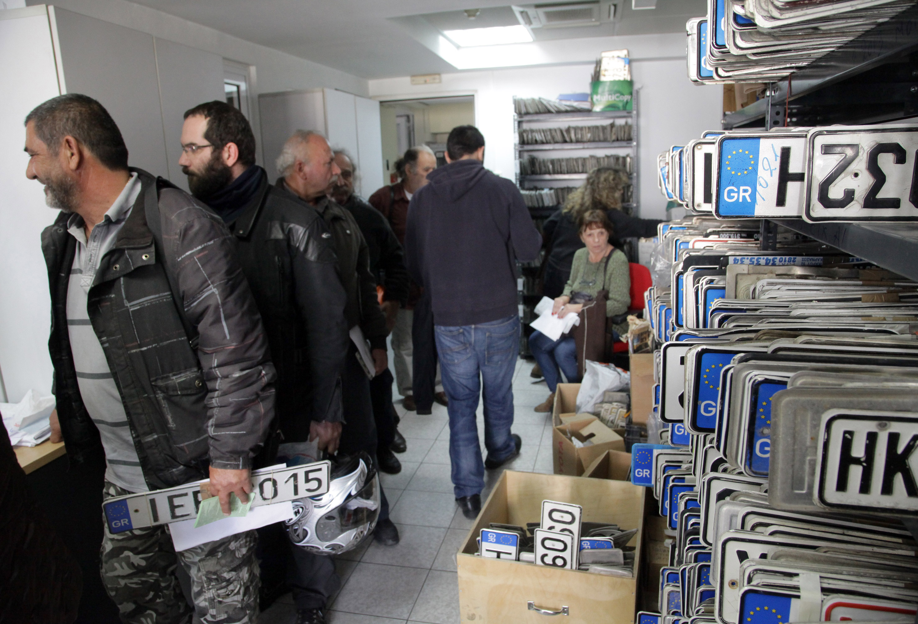 Έρχονται τα τέλη κυκλοφορίας με τον μήνα