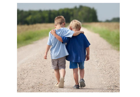 Οι φίλοι μας βοηθούν να αντέχουμε περισσότερο τον σωματικό πόνο