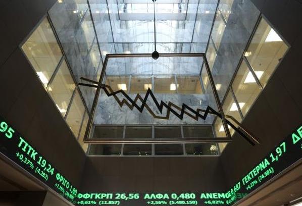Κέρδη στο ΧΑ με μοχλό τις τράπεζες και το βλέμμα στο Eurogroup
