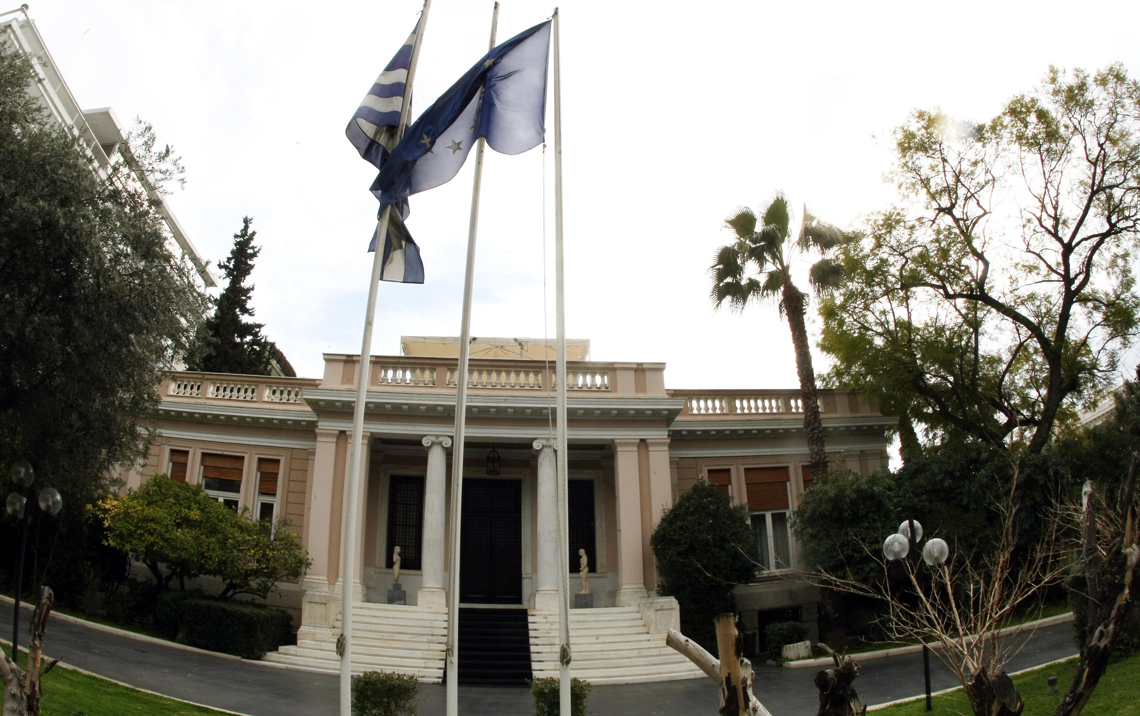 Πηγές Μαξίμου προς ΝΔ για offshore: «Φωνάζει ο κλέφτης»