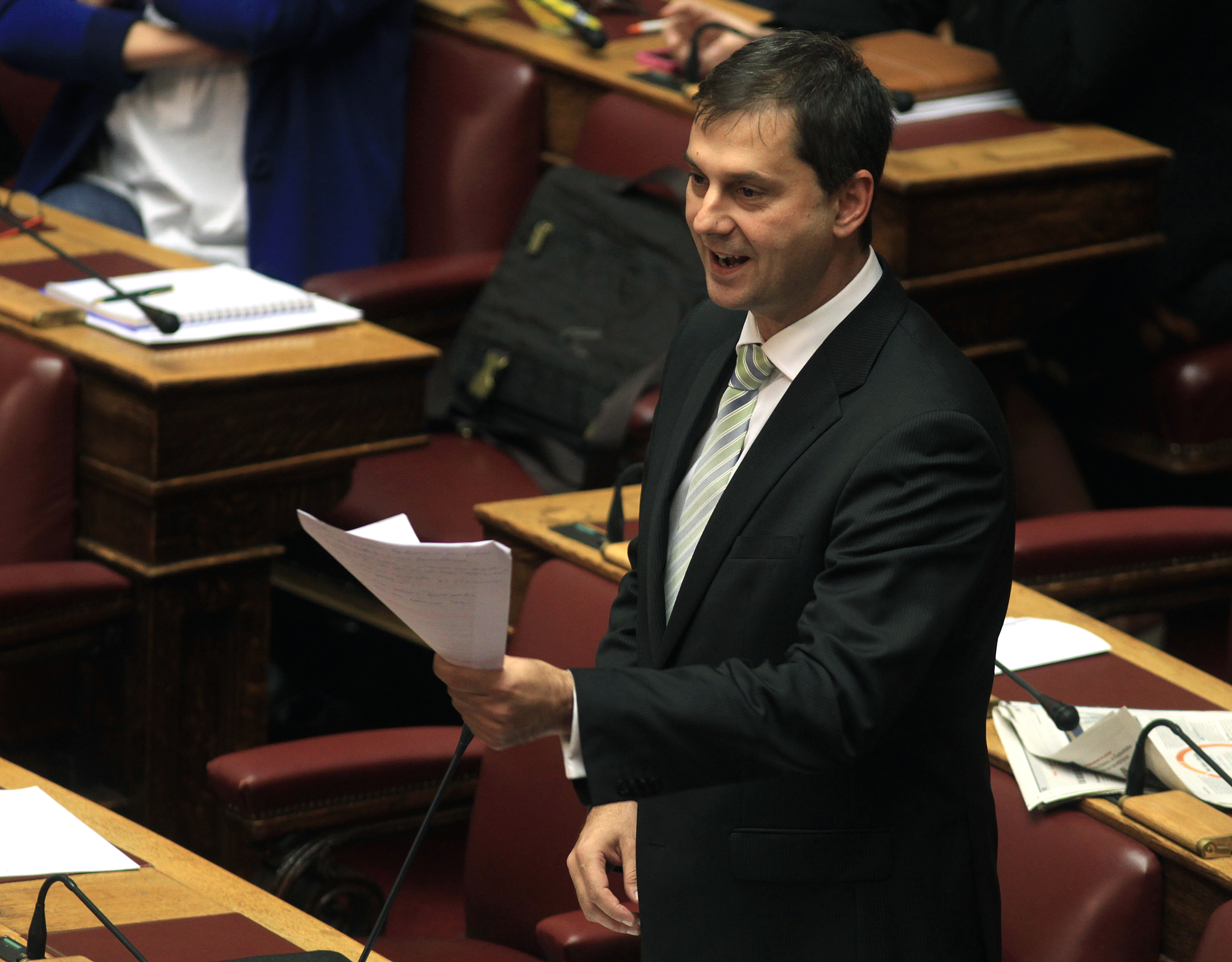 Θεοχάρης: Ο κ. Τσακαλώτος θα έπρεπε να παραιτηθεί, αν είχε ευθιξία