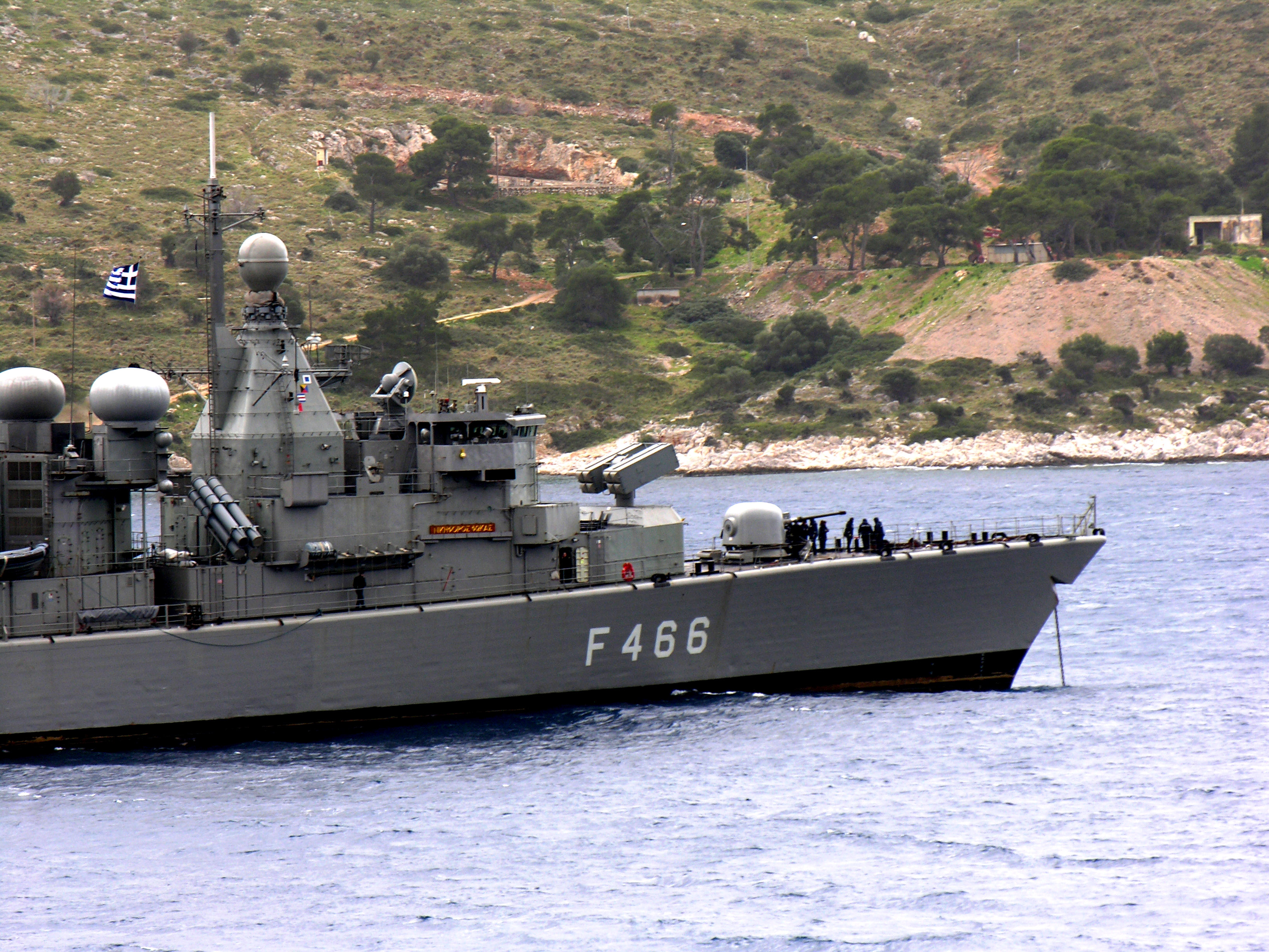 Ελληνική φρεγάτα και αεροσκάφη αναζητούν το αεροσκάφος της EgyptAir