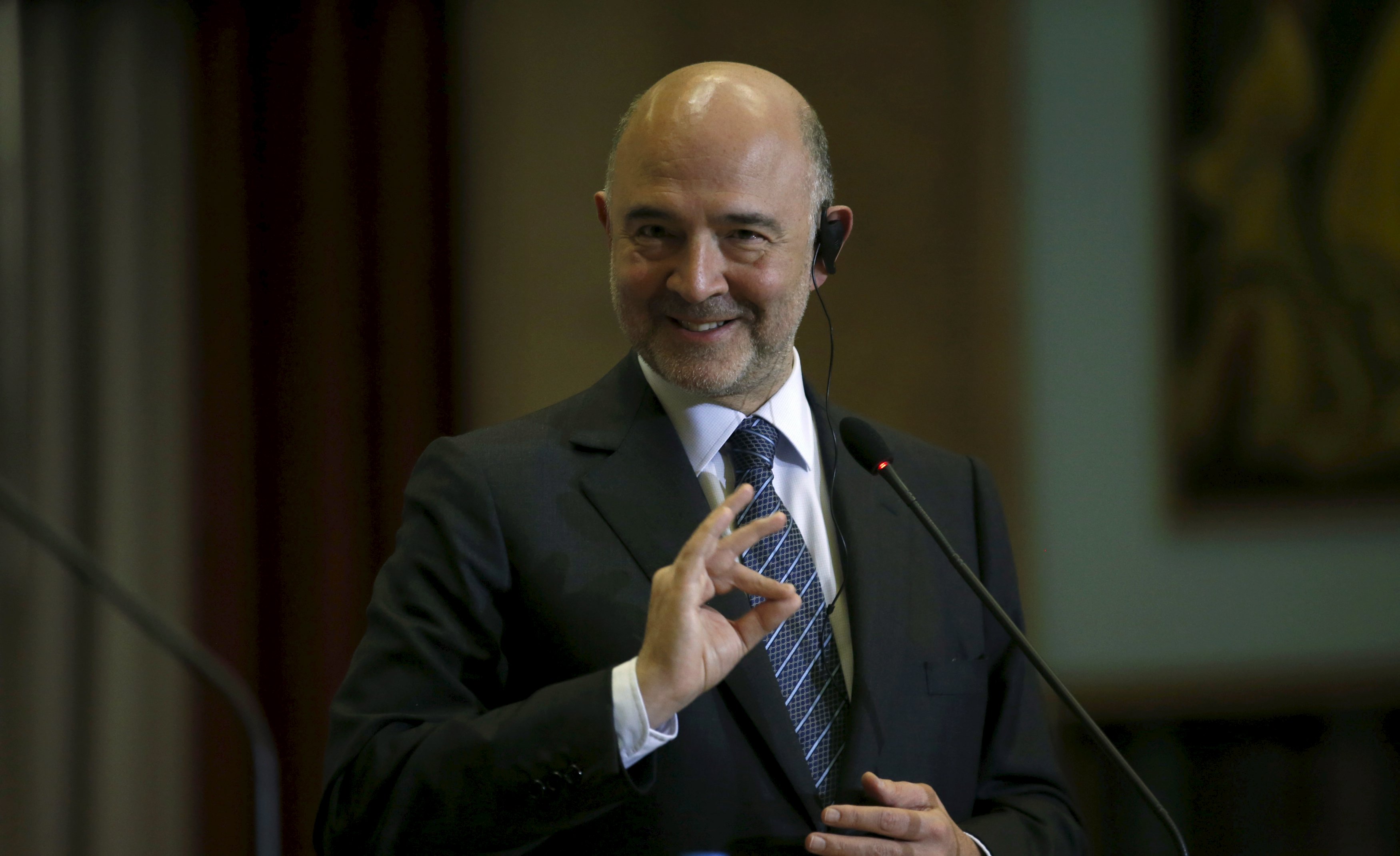 Μπορεί να υπάρξει συμφωνία στο Eurogroup, λέει (και) ο Μοσκοβισί