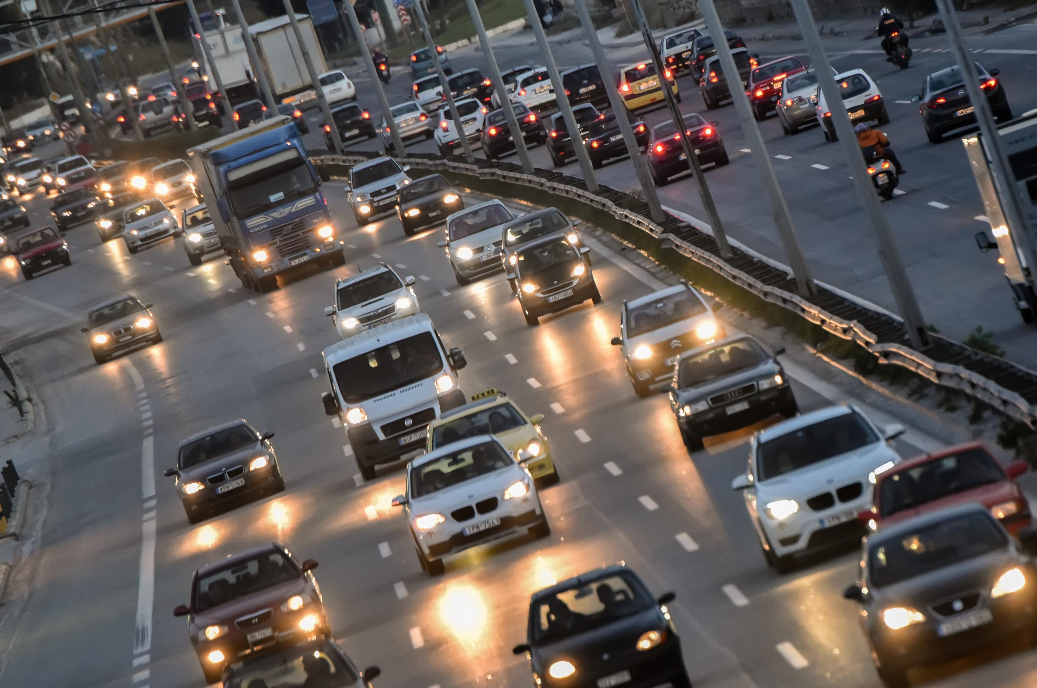 Χωρίς προβλήματα στις εθνικές οδούς η επιστροφή των εκδρομέων