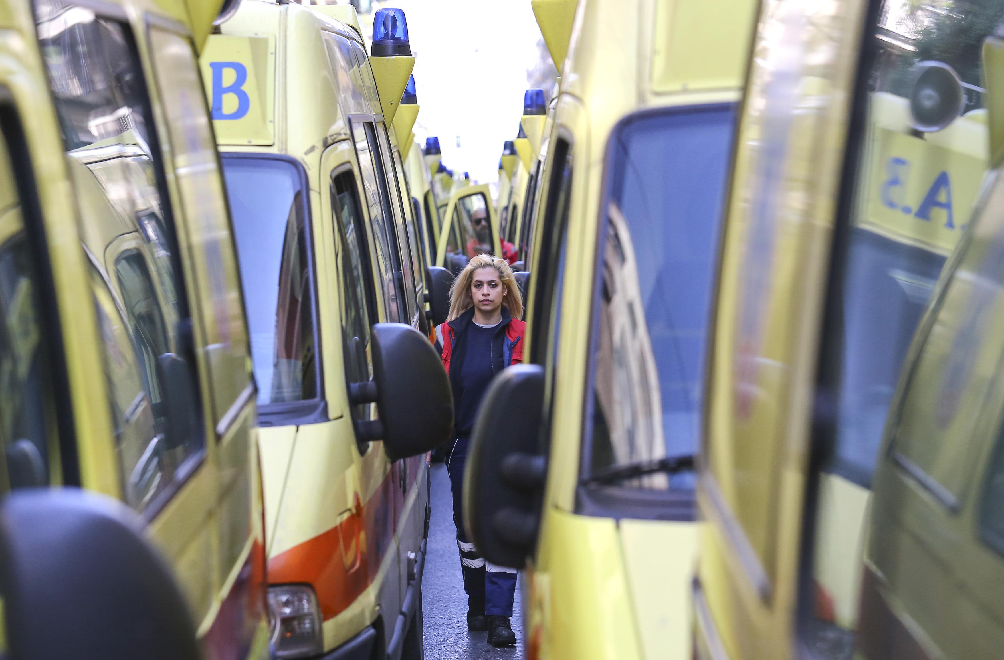 ΕΚΑΒ: Χωρίς εναέρια μέσα εδώ και τέσσερις μήνες