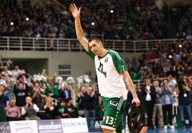 Ο ΕΣΑΚΕ τιμά τον Διαμαντίδη ανήμερα των γενεθλίων του