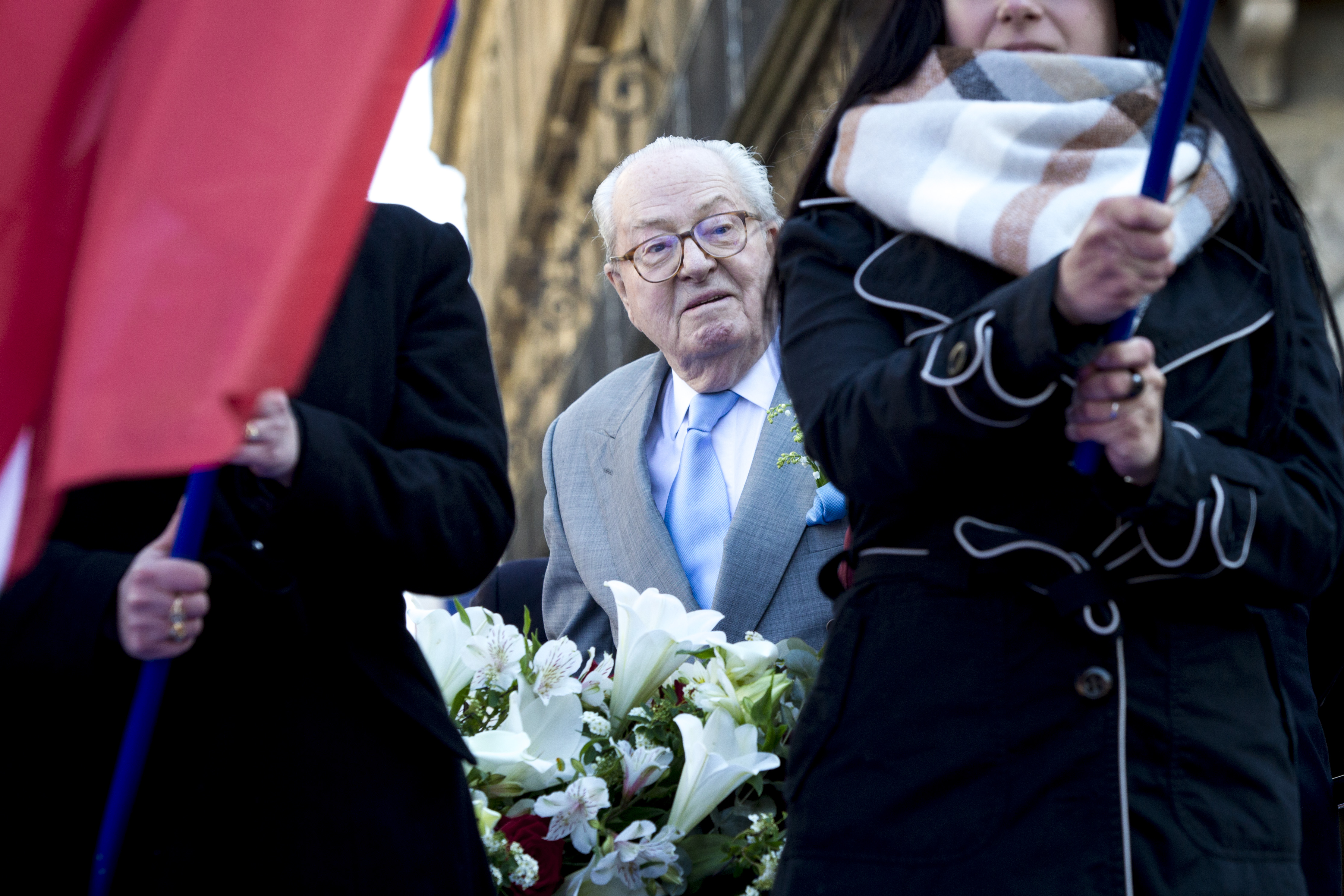 Οικογένεια Λεπέν: Ο πατέρας προβλέπει εκλογική ήττα της κόρης