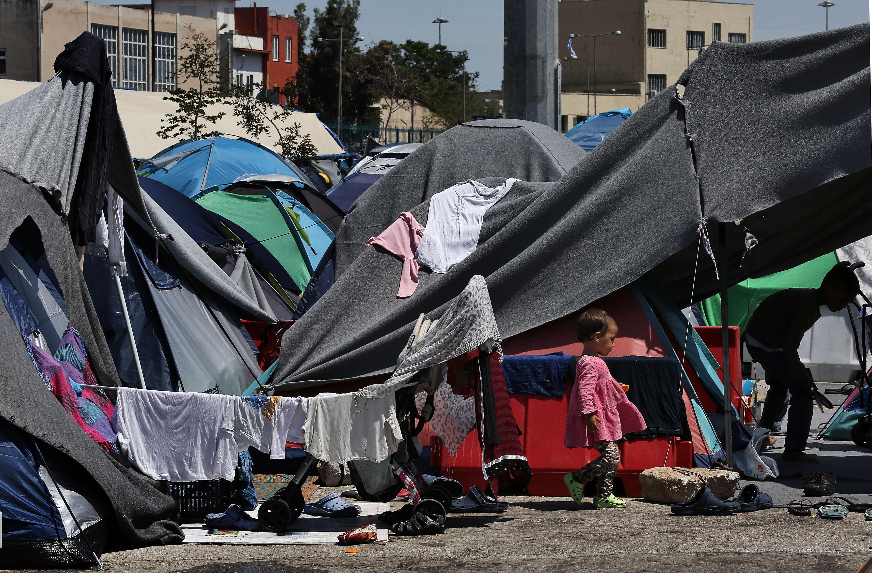 Μειωμένες τον Μάιο οι προσφυγικές ροές σε Ελλάδα και Ιταλία