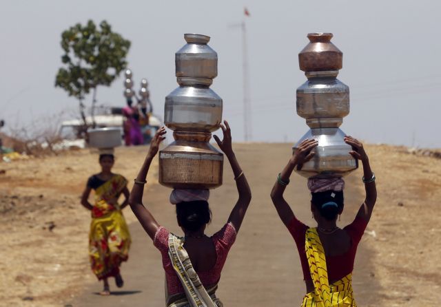 Εν μέσω ξηρασίας, η Ινδία σχεδιάζει εκτροπές ποταμών