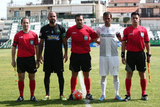 Μπουκάλι και… διακοπή στο Αχαρναϊκός – Χανιά, ανέβηκε η Κέρκυρα