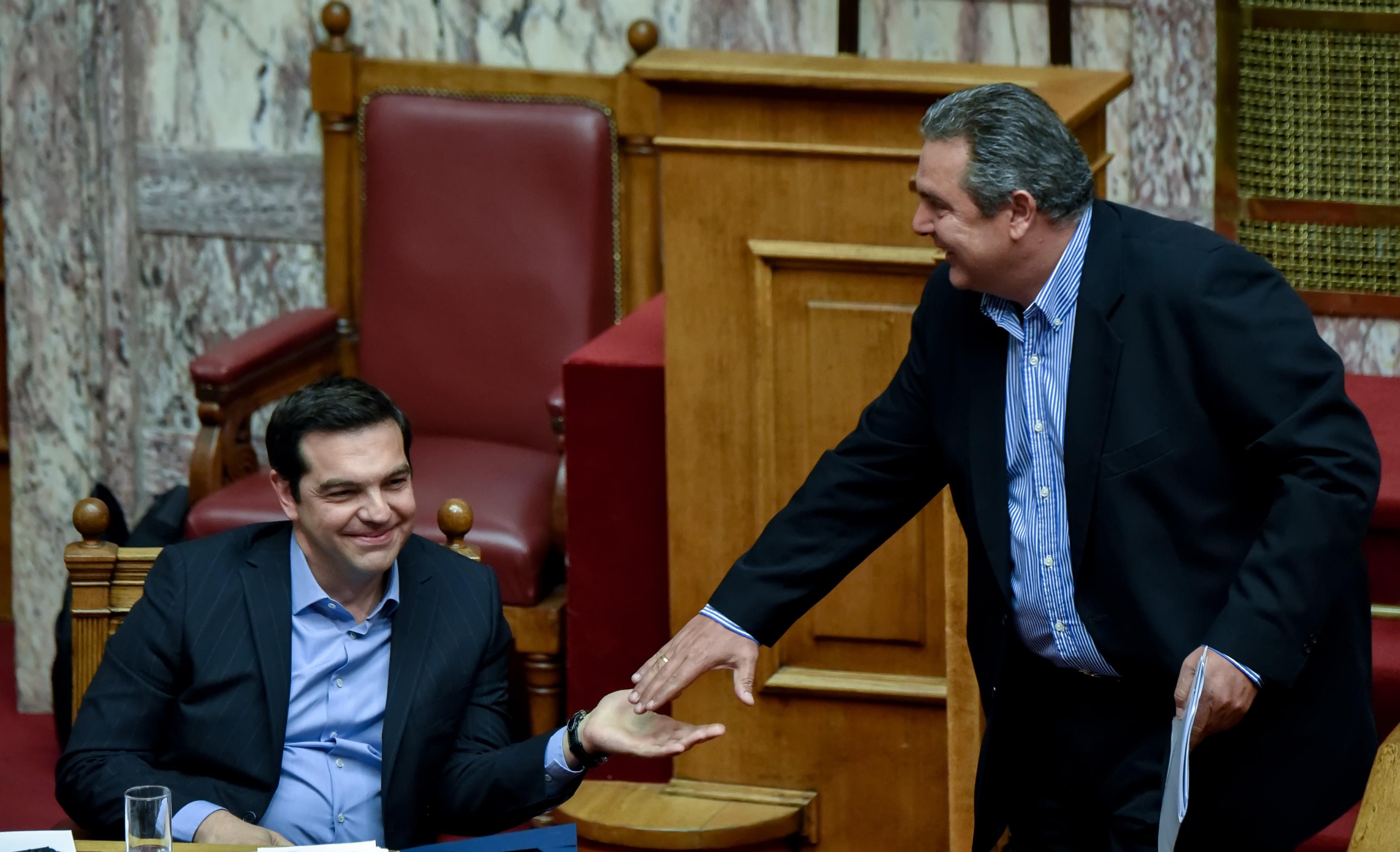 Καμμένος: Έδωσα στον Τσίπρα δύο γραβάτες να διαλέξει