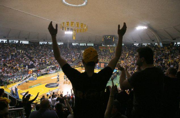 Πρόστιμο 2000 ευρώ στον Άρη για υβριστικά συνθήματα