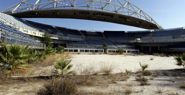 Αντιδράσεις για τη μετατροπή του Beach Volley στο Φάληρο σε δικαστήρια