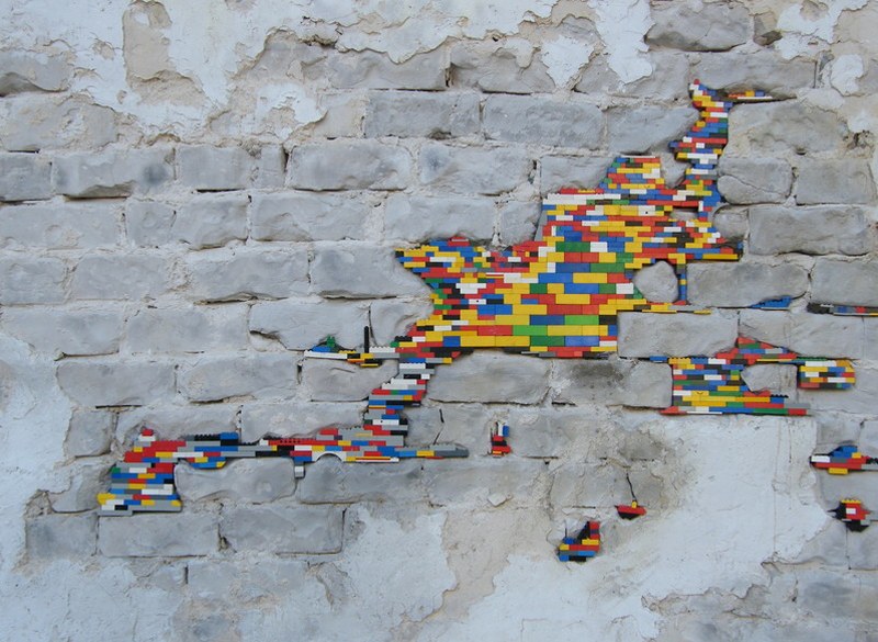 Επιδιορθώσεις τοίχων με …Lego