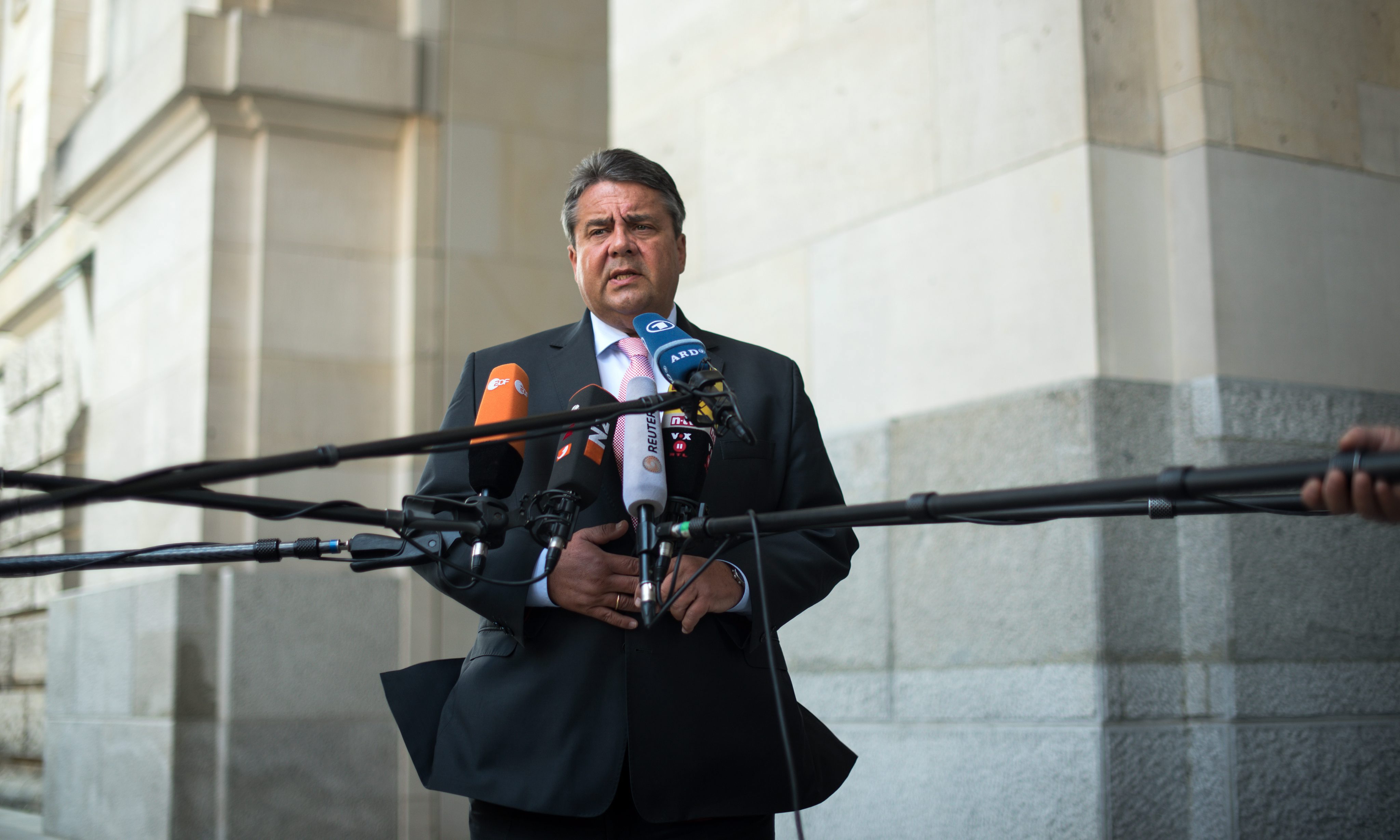 Αυστηρό το Βερολίνο προς Τουρκία: Για τη βίζα ισχύει ό,τι για όλους