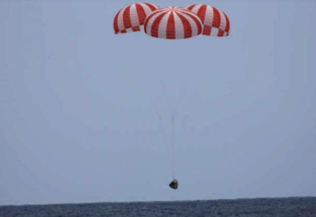 Κάψουλα Dragon επιστρέφει από τον ISS με επιστημονικό υλικό