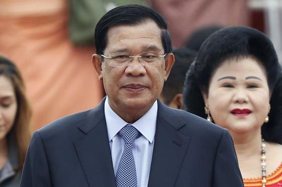 «Manual» μοίρασε η Καμπότζη για το πώς αποκαλείται ο πρωθυπουργός