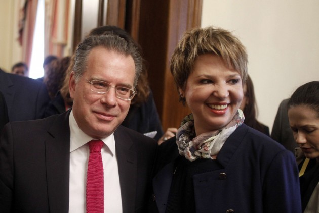 Κυβέρνηση και ΝΔ σε «πόλεμο» με hashtag (#)