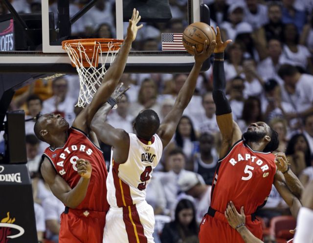 Ισοφάρισαν οι Χιτ σε 3-3 τους Ράπτορς