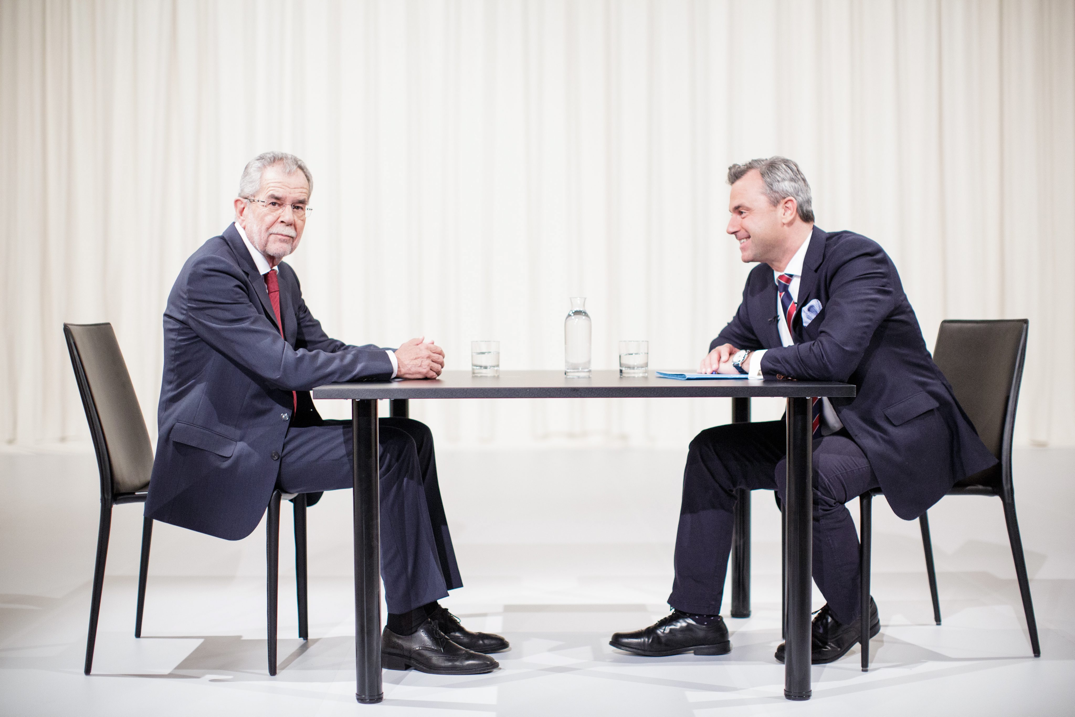 Σχεδόν απόλυτη καταστροφή το ντιμπέιτ των μονομάχων για την Αυστρία