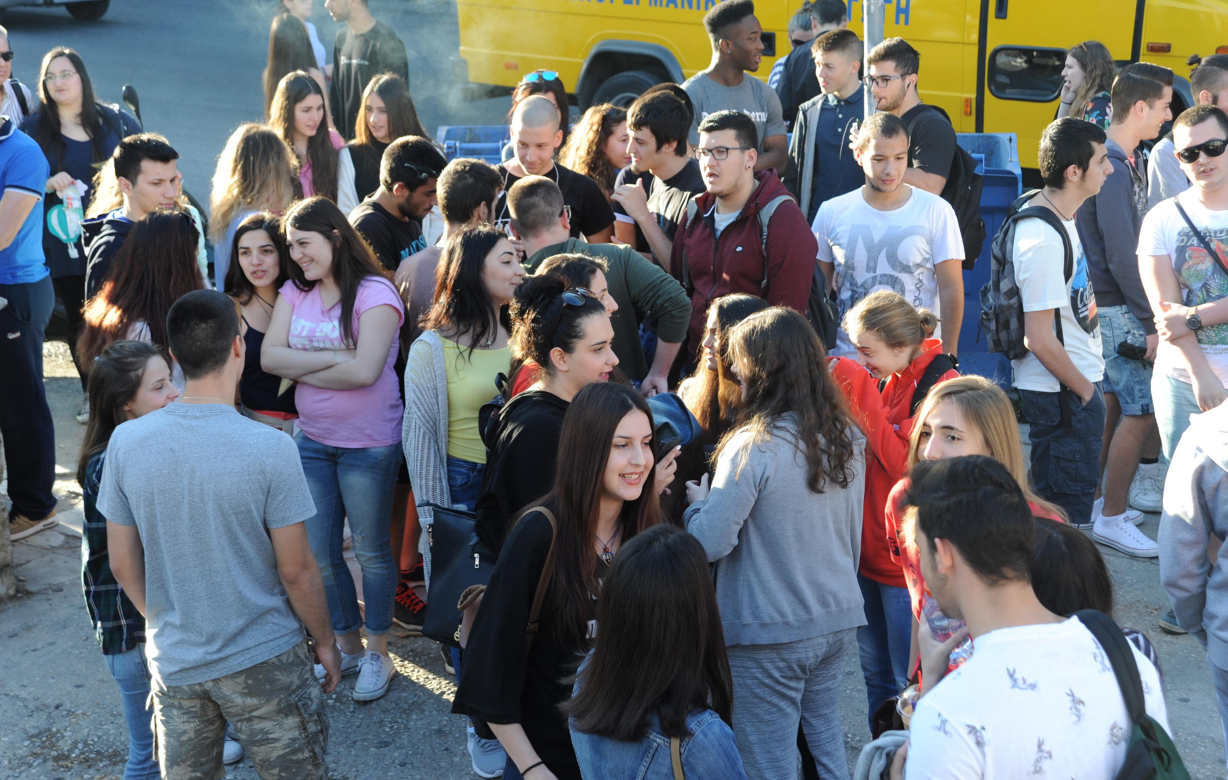 «Κόφτη» και στις σχολές προτείνει η Επιτροπή Διαλόγου για την Παιδεία