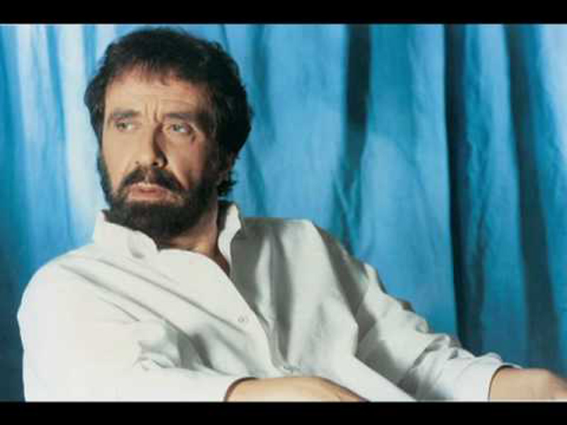 Αφιέρωμα στον Αντώνη Καλογιάννη με πλήθος καλλιτεχνών και ελεύθερη είσοδο