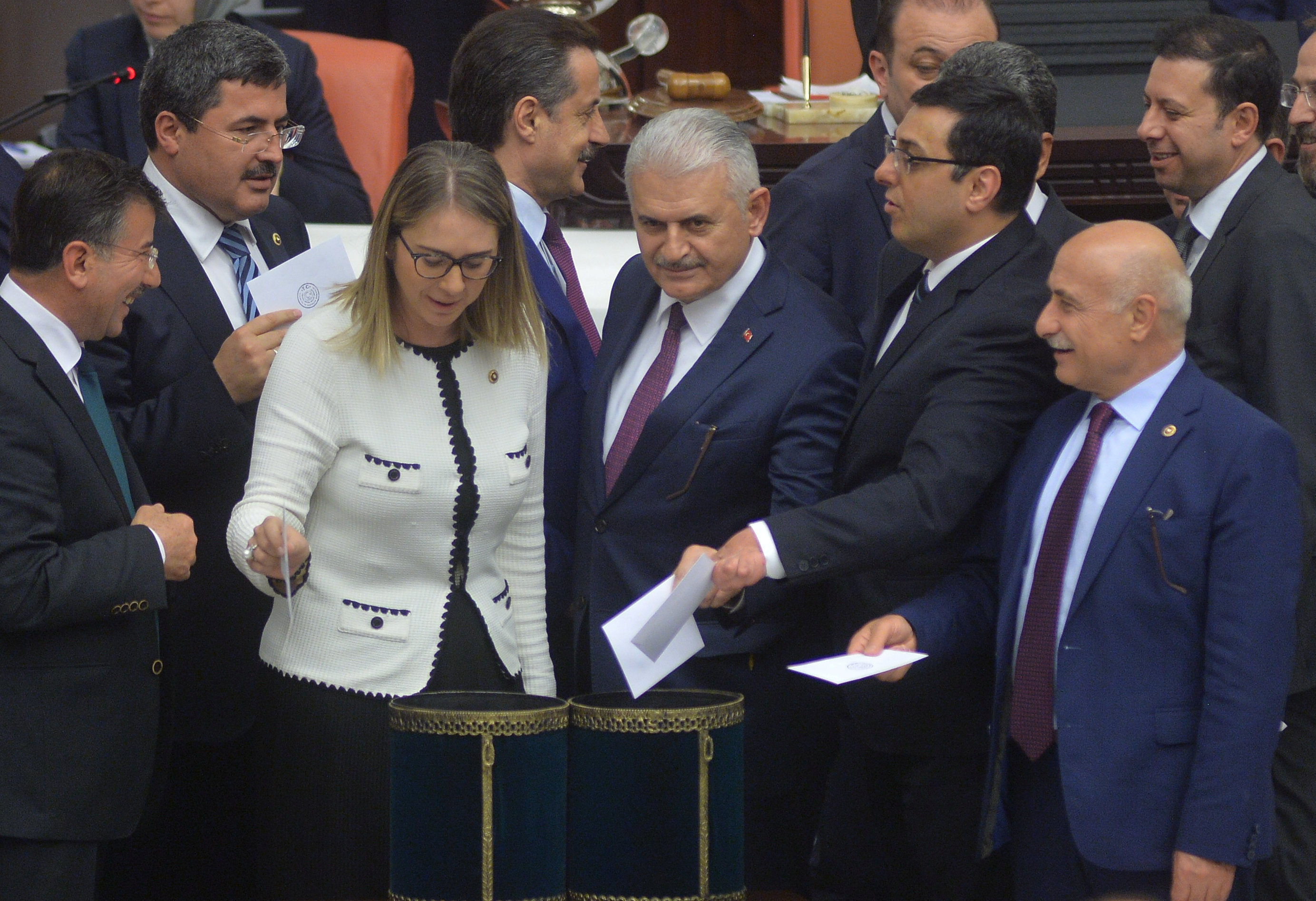 Τουρκία: Πρώτο «ναι» στην άρση ασυλίας με στόχο το φιλοκουρδικό HDP