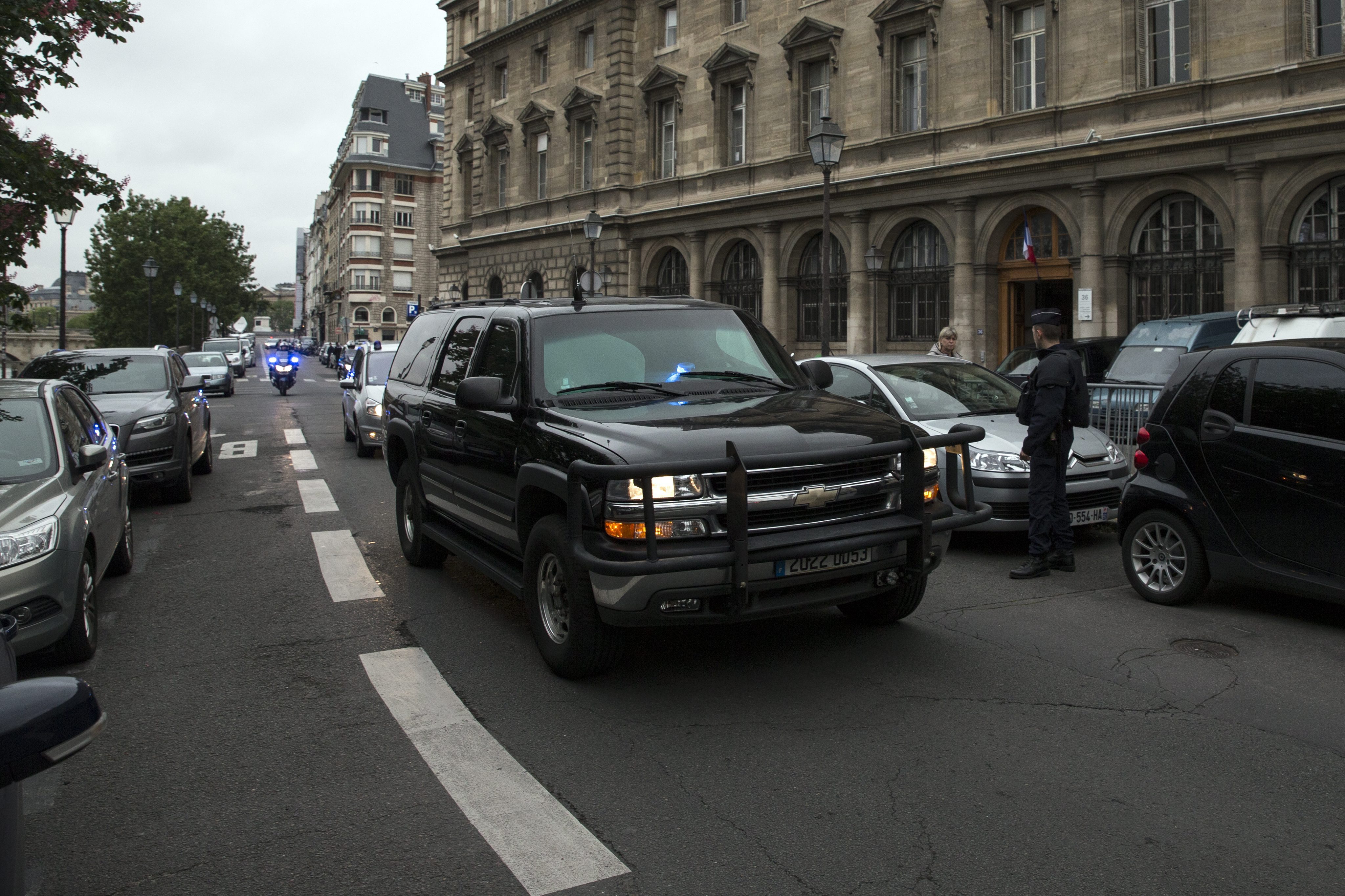 O Αμπντεσλάμ πρώτη φορά ενώπιον γάλλων εισαγγελέων