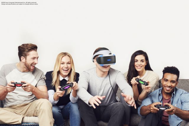 Στην Ελλάδα, το Playstation VR για το Playstation 4 τον Οκτώβριο του 2016