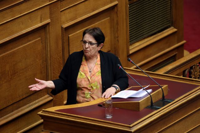 Παπαρήγα: Κάθε νέα αξιολόγηση θα φέρνει και καινούργια μέτρα