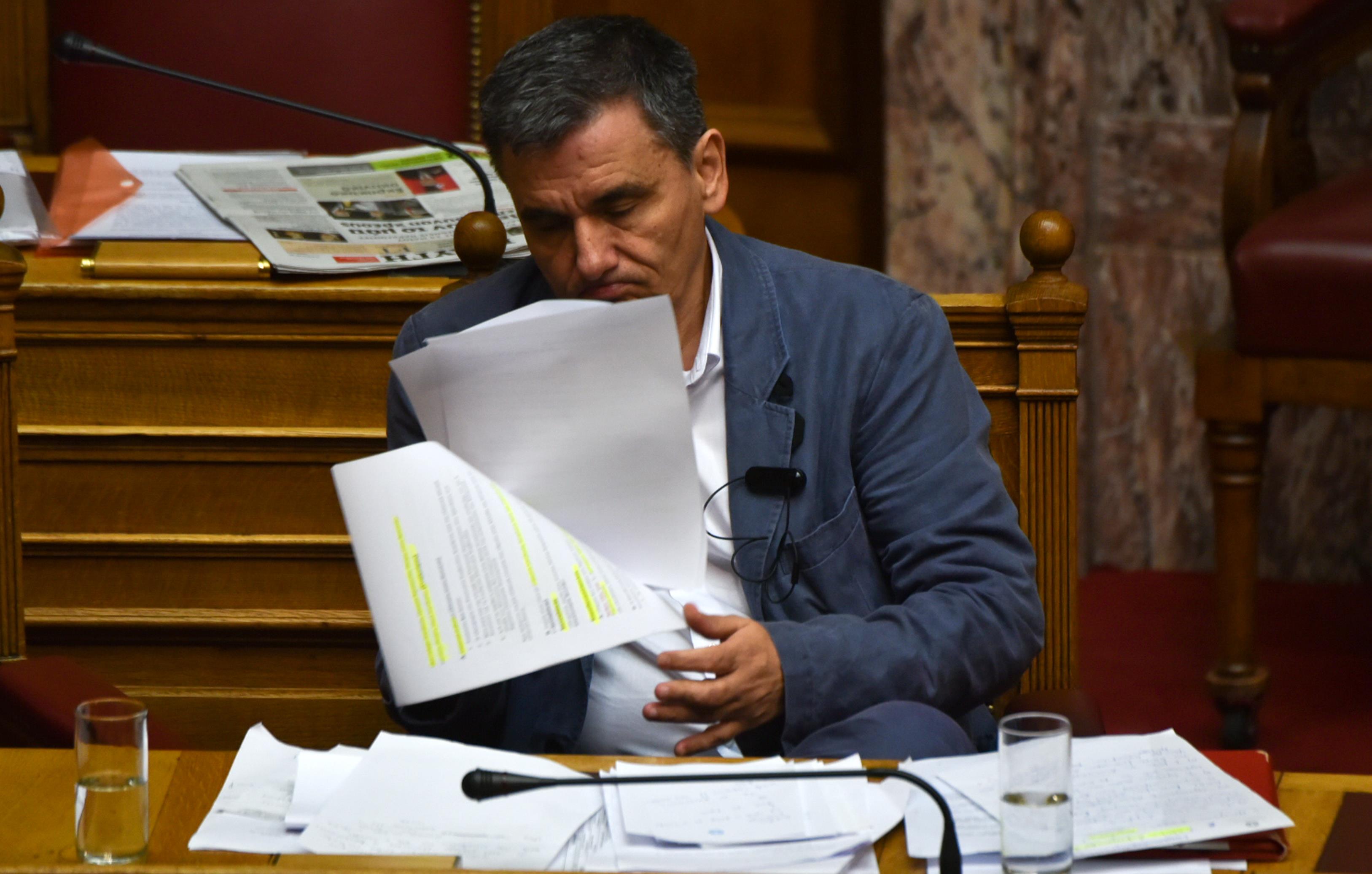 H ακτινογραφία της απόφασης του Eurogroup για χρέος και υποδόσεις