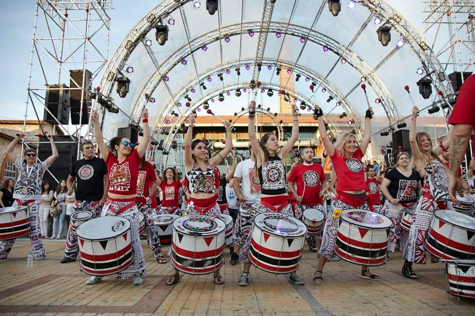 Η συναυλία του περιοδικού «σχεδία» στην Τεχνόπολη