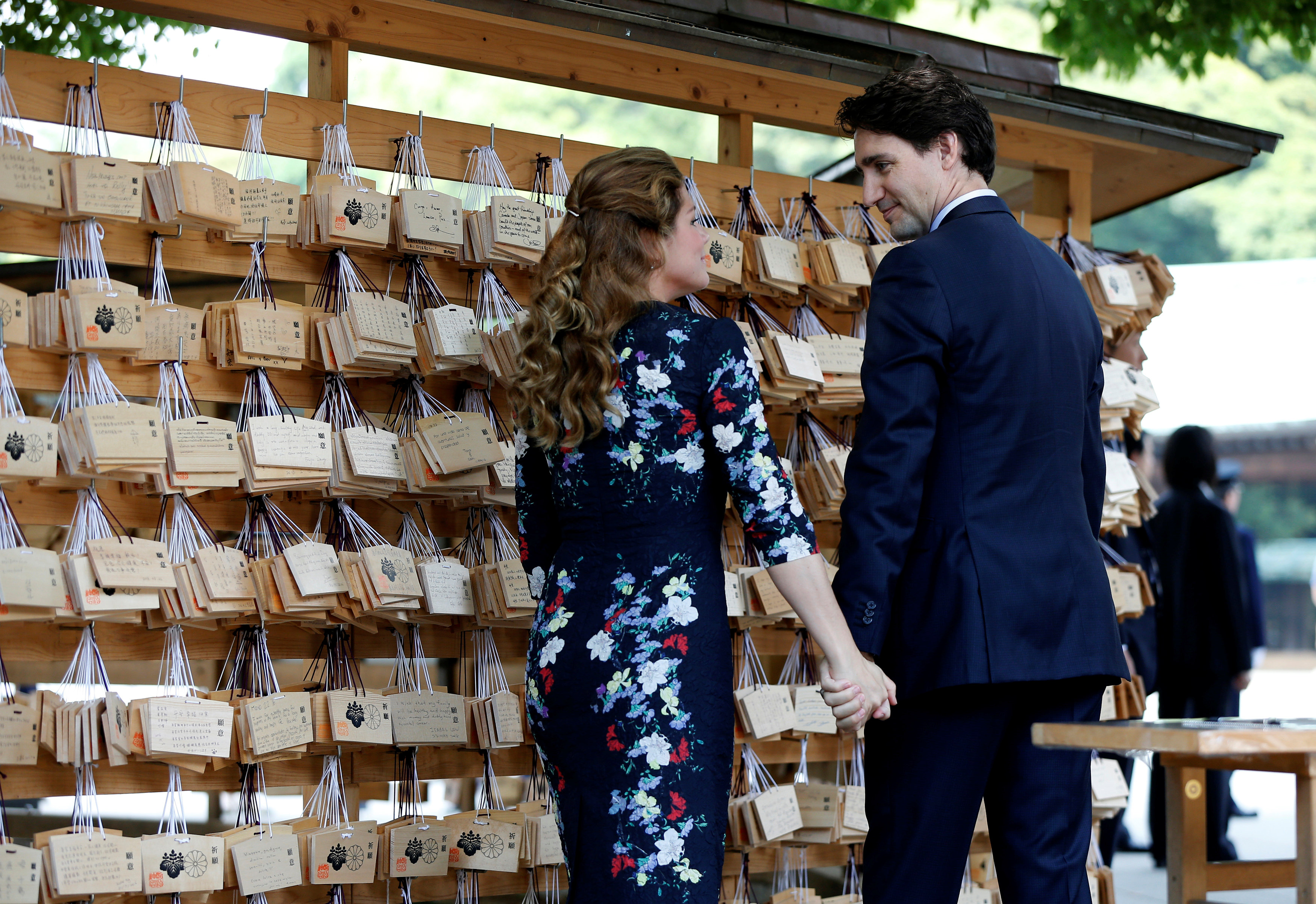 Ο πρωθυπουργός του Καναδά έχει επέτειο και πήρε άδεια από τη σημαία