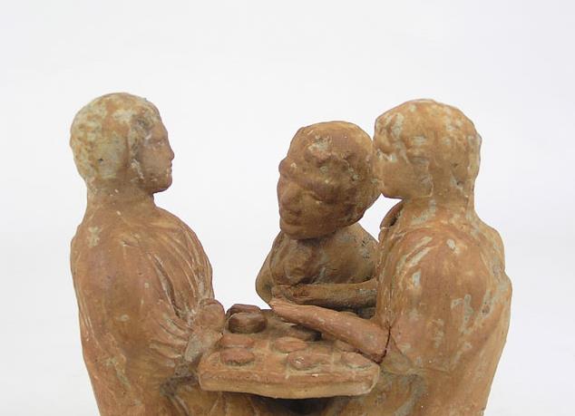 Το Αθέατο Μουσείο παρουσιάζει «ένα παιχνίδι για φίλους»