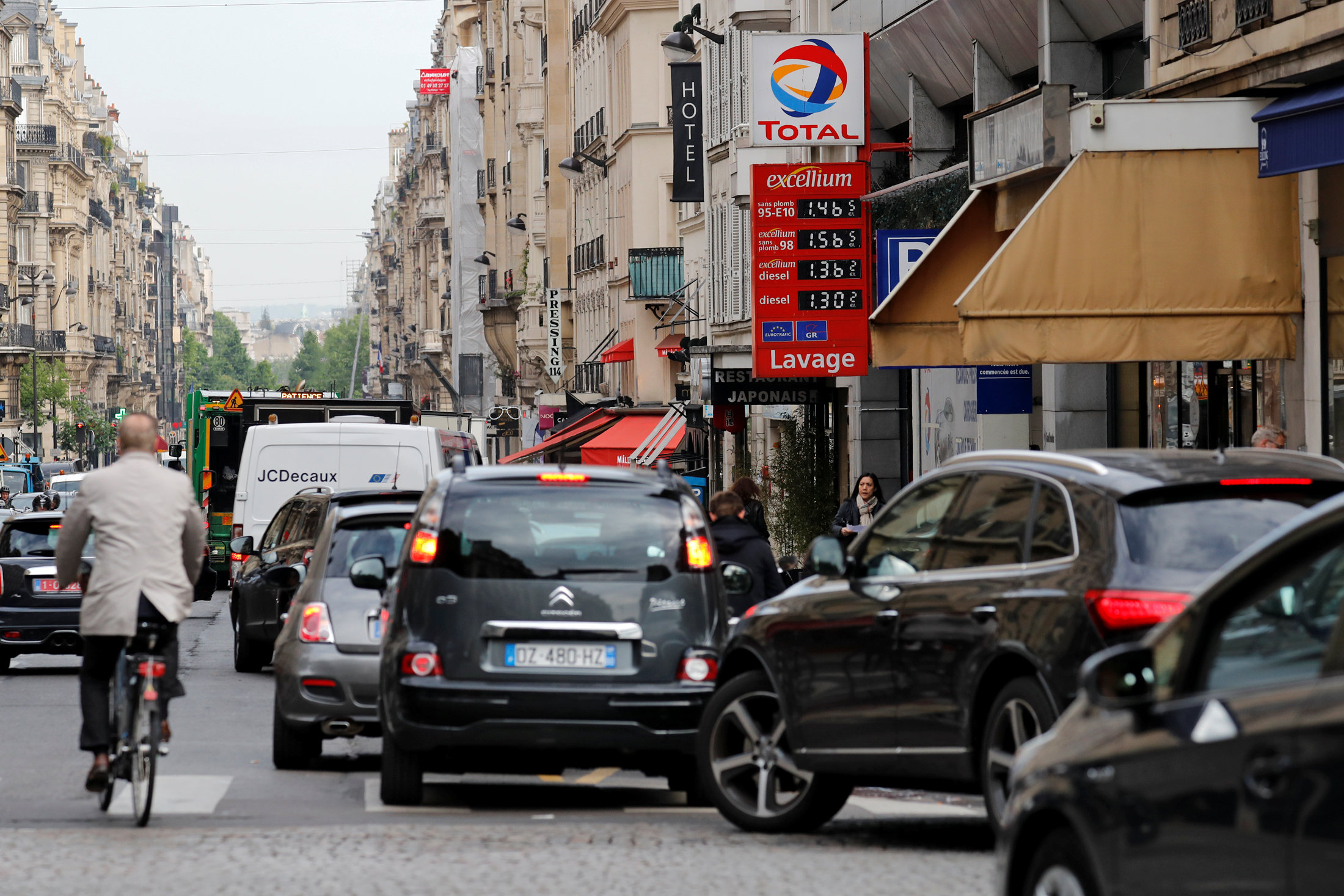 Η γαλλική κρίση στα καύσιμα «βελτιώνεται, αλλά δεν ξεπεράστηκε»