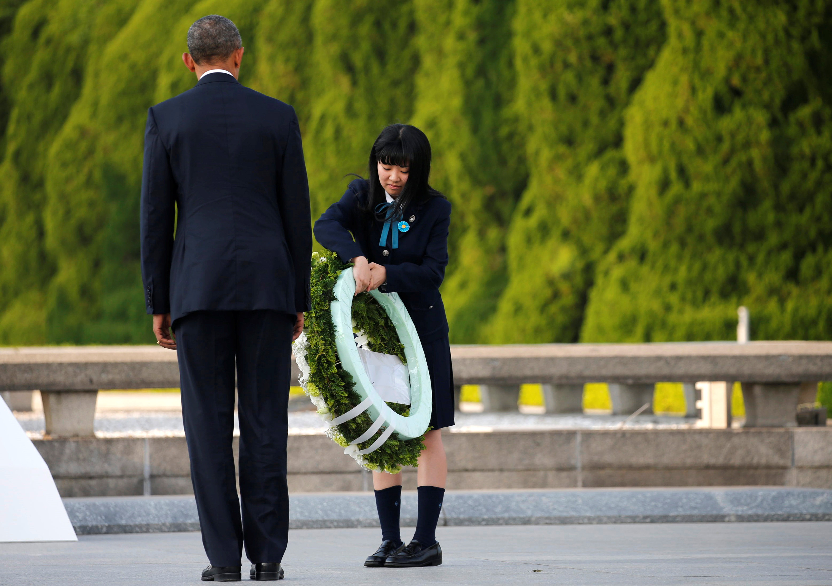 Ιστορική επίσκεψη Ομπάμα στη Χιροσίμα, «η μνήμη δεν πρέπει να σβήσει ποτέ»
