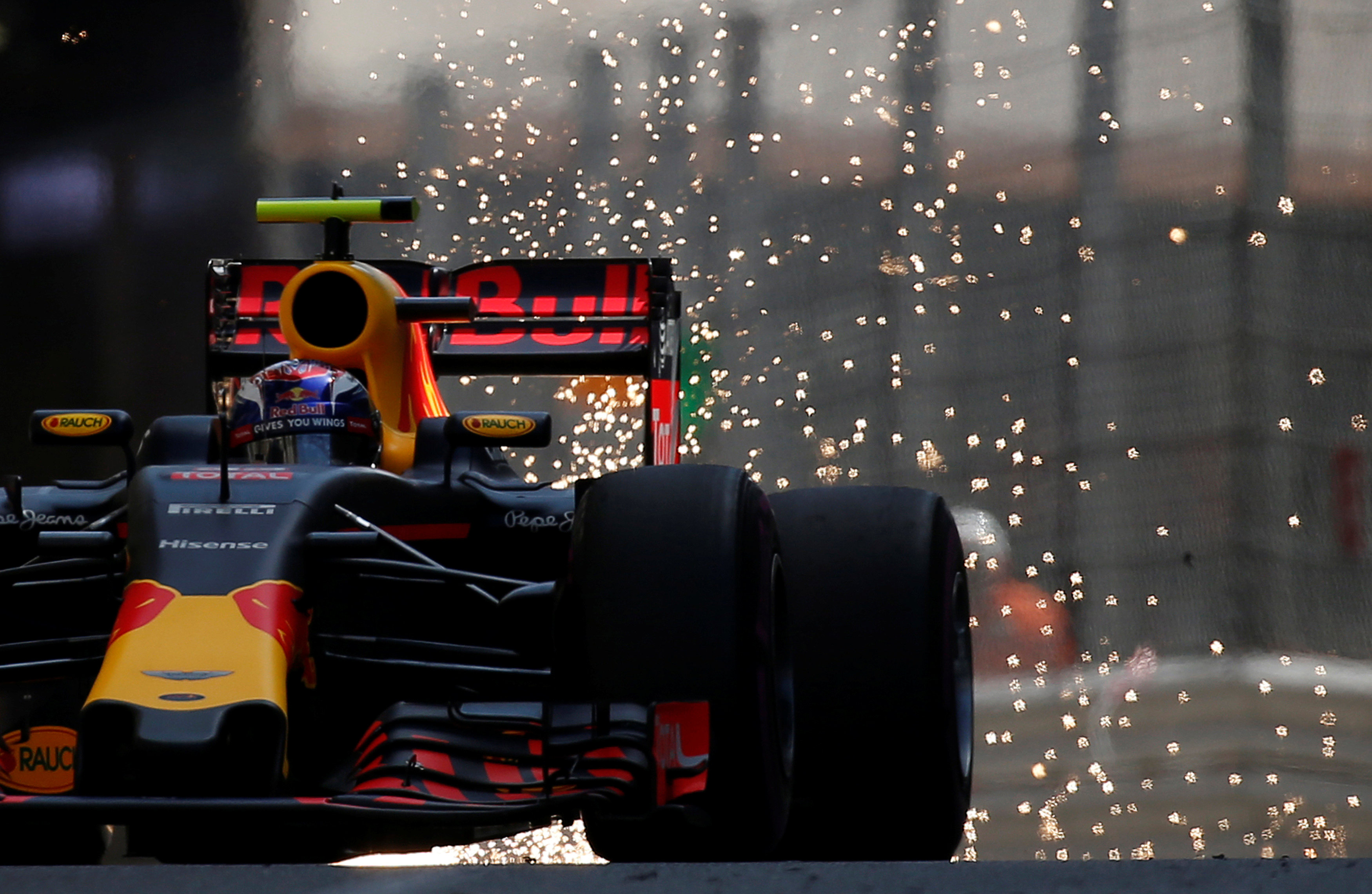 GP Moνακό 2016: Pole position για τον D. Ricciardo, υπό πίεση Mercedes και Ferrari