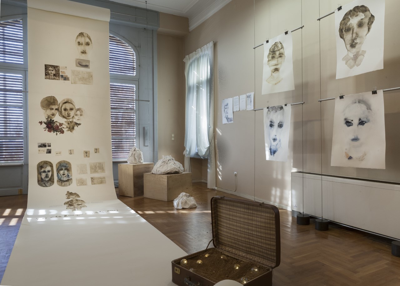 «Εσύ τι θα έπαιρνες μαζί σου;»: Έκθεση για τους πρόσφυγες